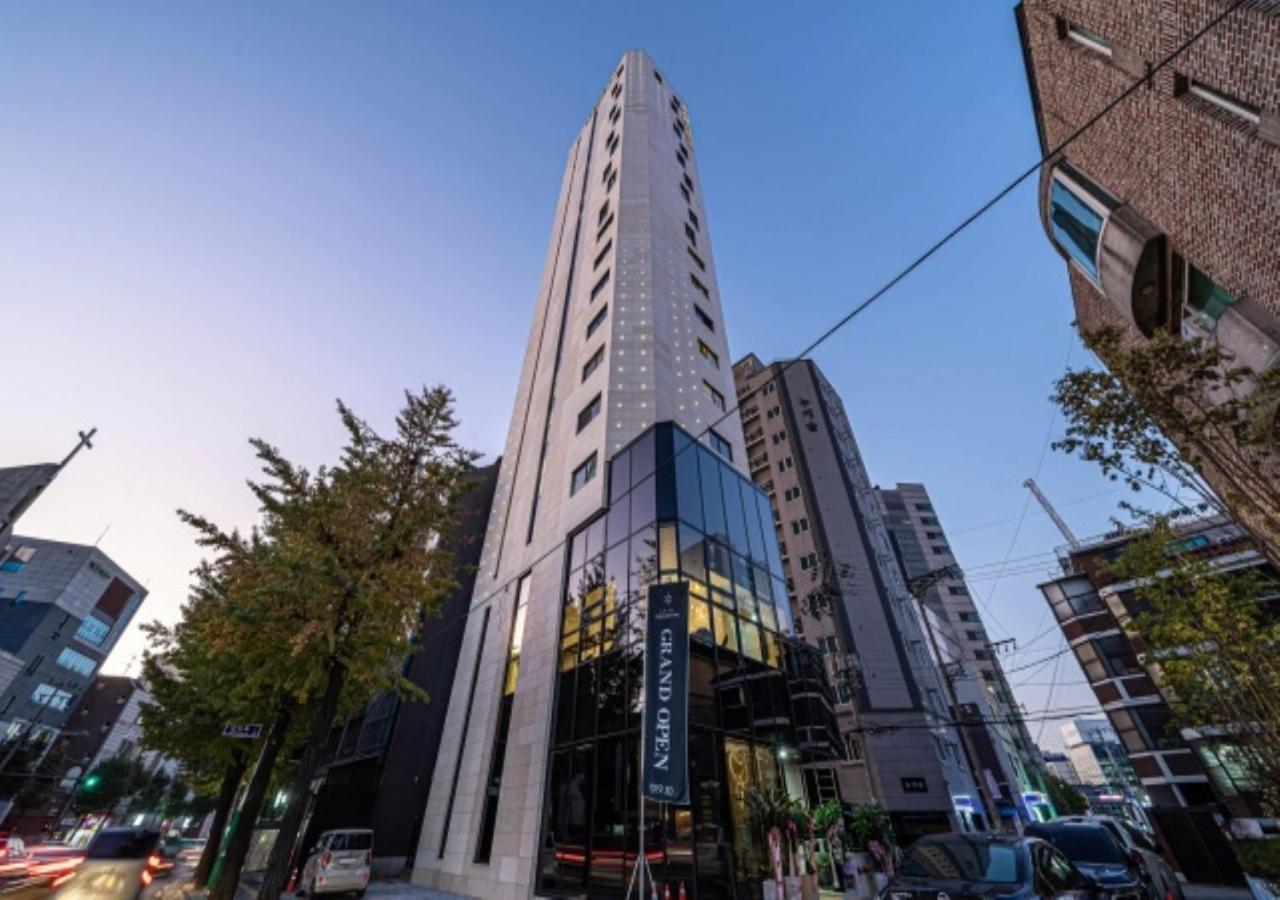 Forestar Hotel Сеул Екстериор снимка